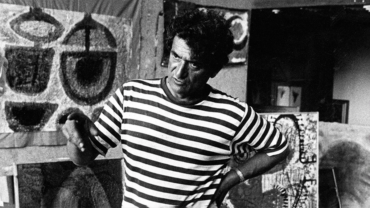 Gri Duvarları Tuvale Döndüren Ressam: Bedri Rahmi Eyüboğlu