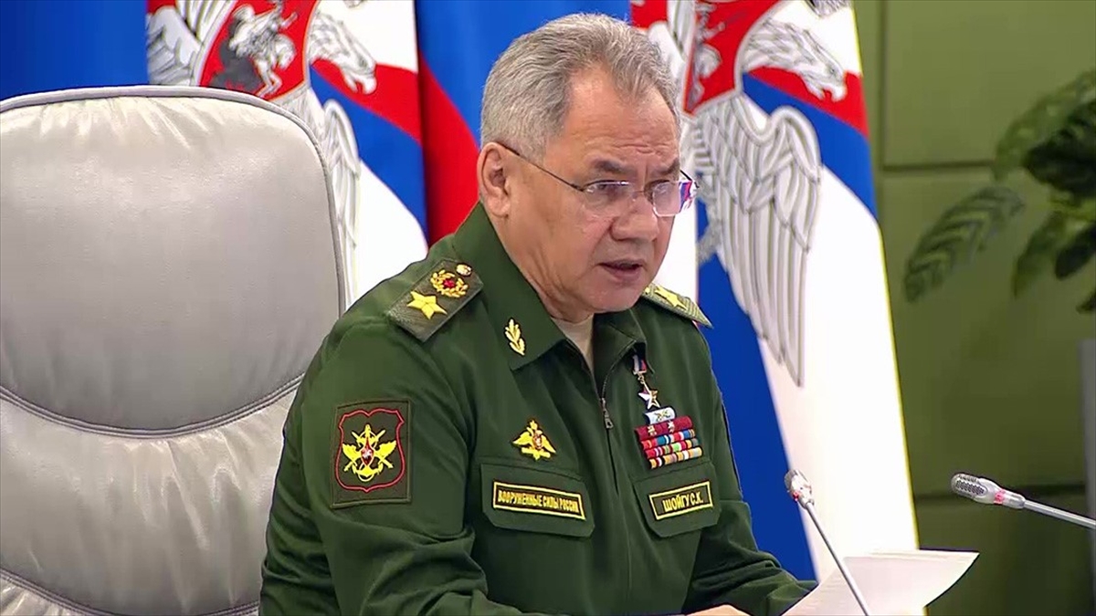 Şoygu, Rusya-iran Etkileşiminin Yeni Bir Seviyeye İlerlediğini Bildirdi