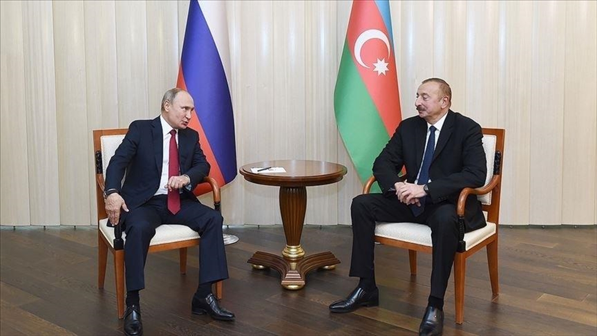 Putin Ve Aliyev Karabağ Konusunda Telefonda Görüştü