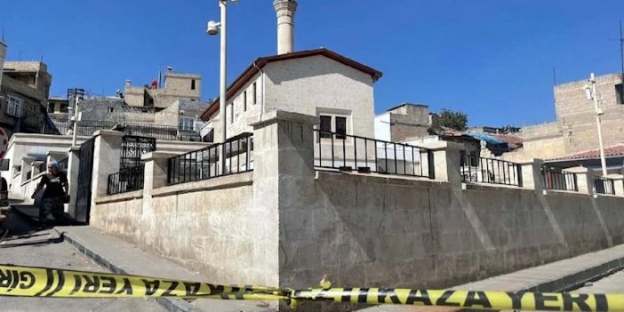 Aile vahşeti! Eşine ve çocuklarına kurşun yağdırıp camide intihar etti