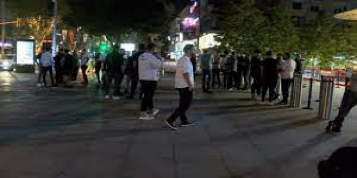 66 binlik telefon kuyruğu