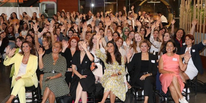Geleceğin Kadın Liderleri Programı, Cumhuriyet'in 100. Yılında Mezun Sayısını 1.750'ye Ulaştırdı