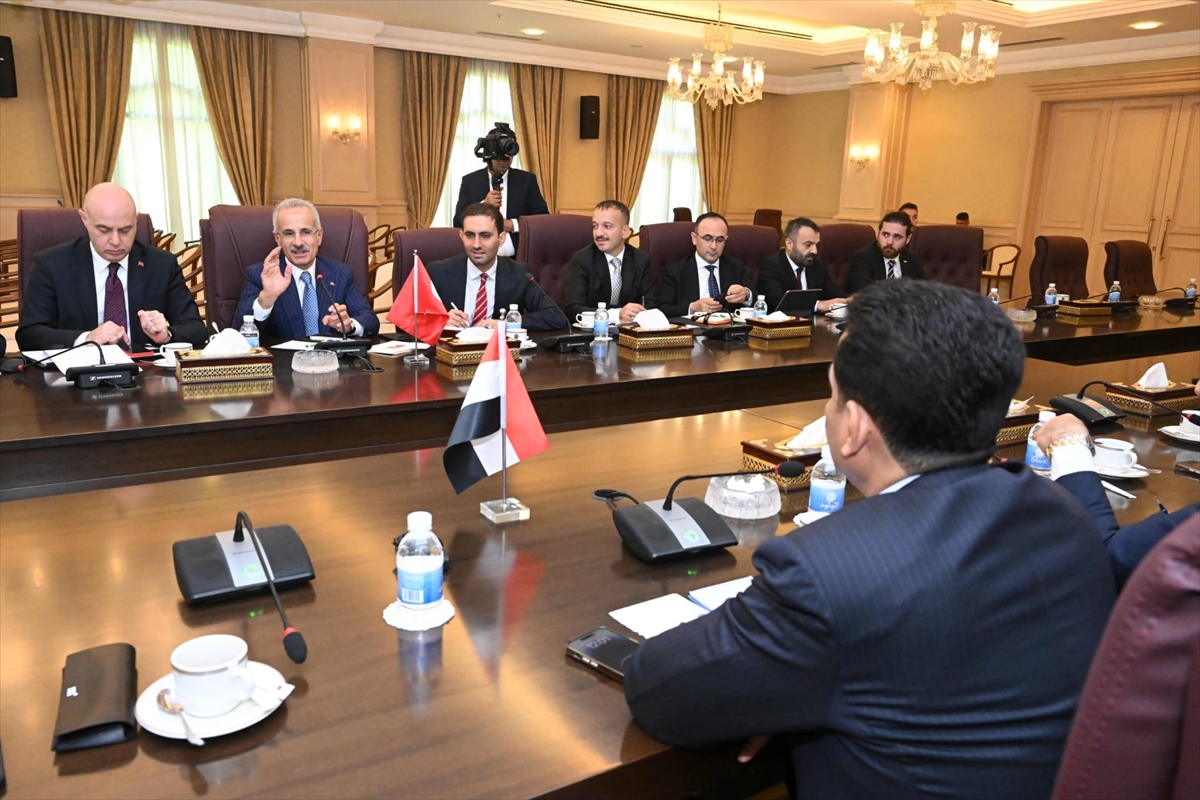 Bakan Uraloğlu, Irak'ta Mevdikaşı Sadavi İle "kalkınma Yolu Projesi"ni Görüştü