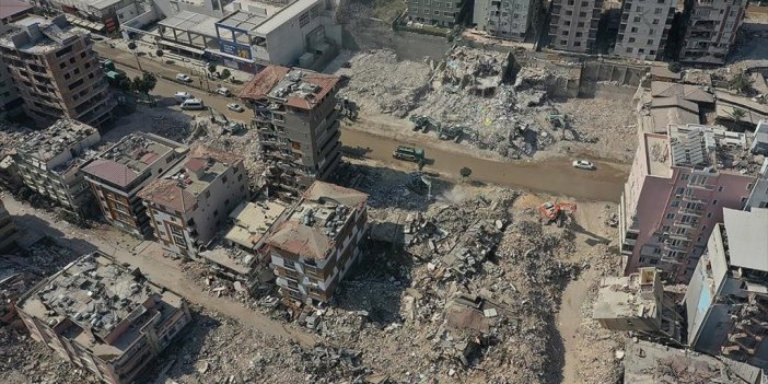 Hatay'da Depremlerdeki Yıkımlarla İlgili İlk Dava Açıldı