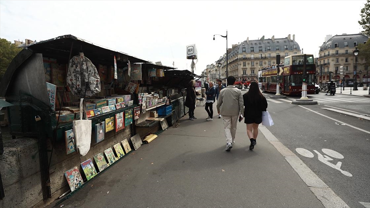 Paris 2024 Olimpiyatları, Kentte 4 Asrı Aşan Geçmişe Sahip Sokak Sahaflığının Akıbetini Tehdit Ediyor