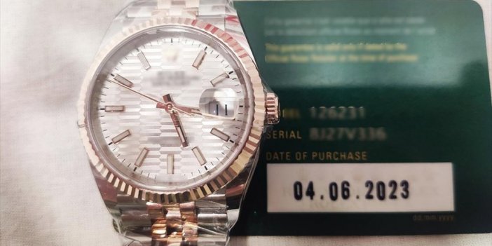 Sabiha Gökçen Havalimanı'nda Yaklaşık 7,6 Milyon Liralık 15 Kol Saatine El Konuldu