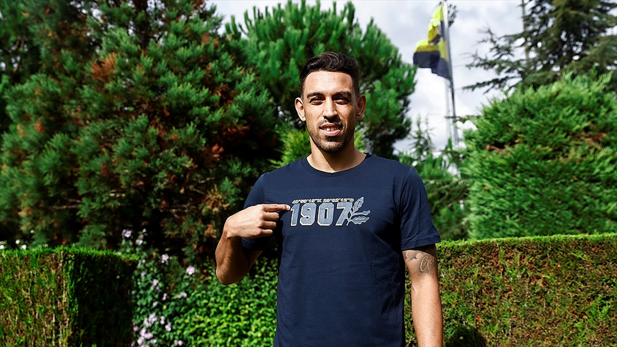 Fenerbahçeli Futbolcu İrfan Can Kahveci: Süper Lig'de Tek Hedefimiz Şampiyonluk