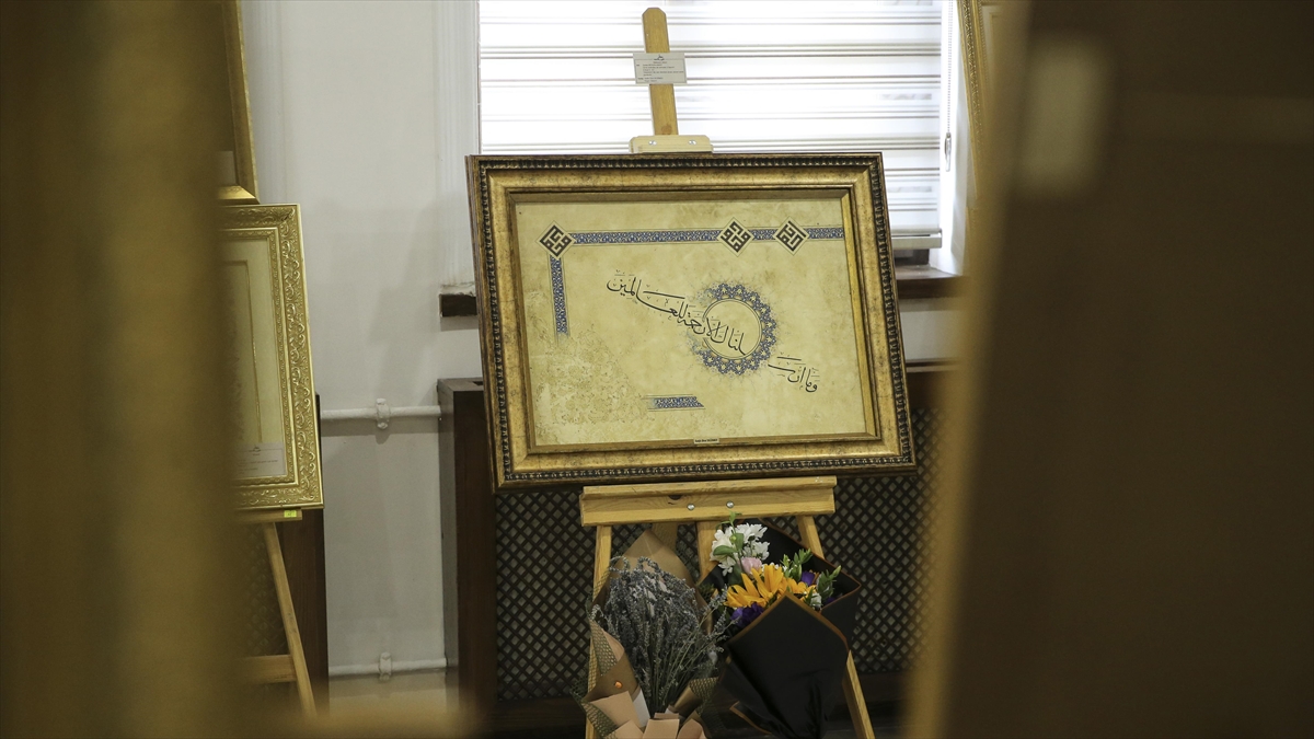 "Şifa-i Şerif" Tezhip Sergisi Mamak'ta Açıldı