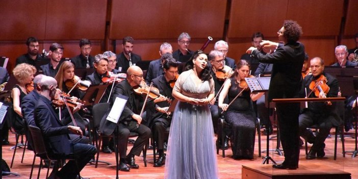 Roma'da Yapılan Cumhuriyet'in 100. Yılı Konseri Beğeni Topladı