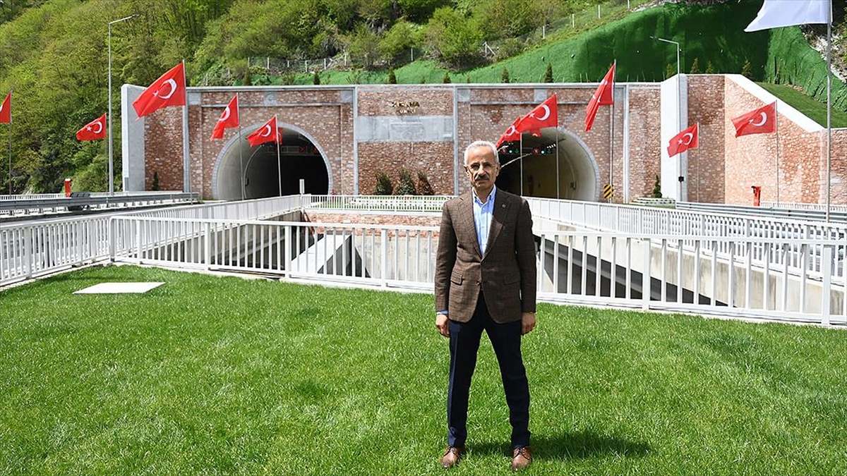 Zigana Tüneli Ve Eğiste Hadimi Viyadükü'ne Irf'den Birincilik Ödülü