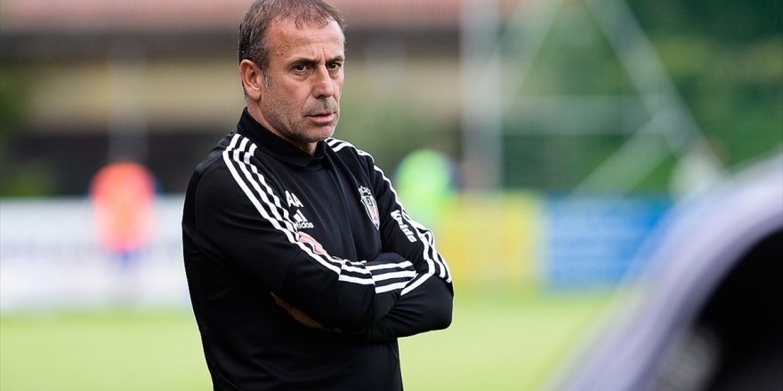 Beşiktaş Teknik Direktörü Avcı: Beşiktaş Şampiyonluğa Oynayacaktır