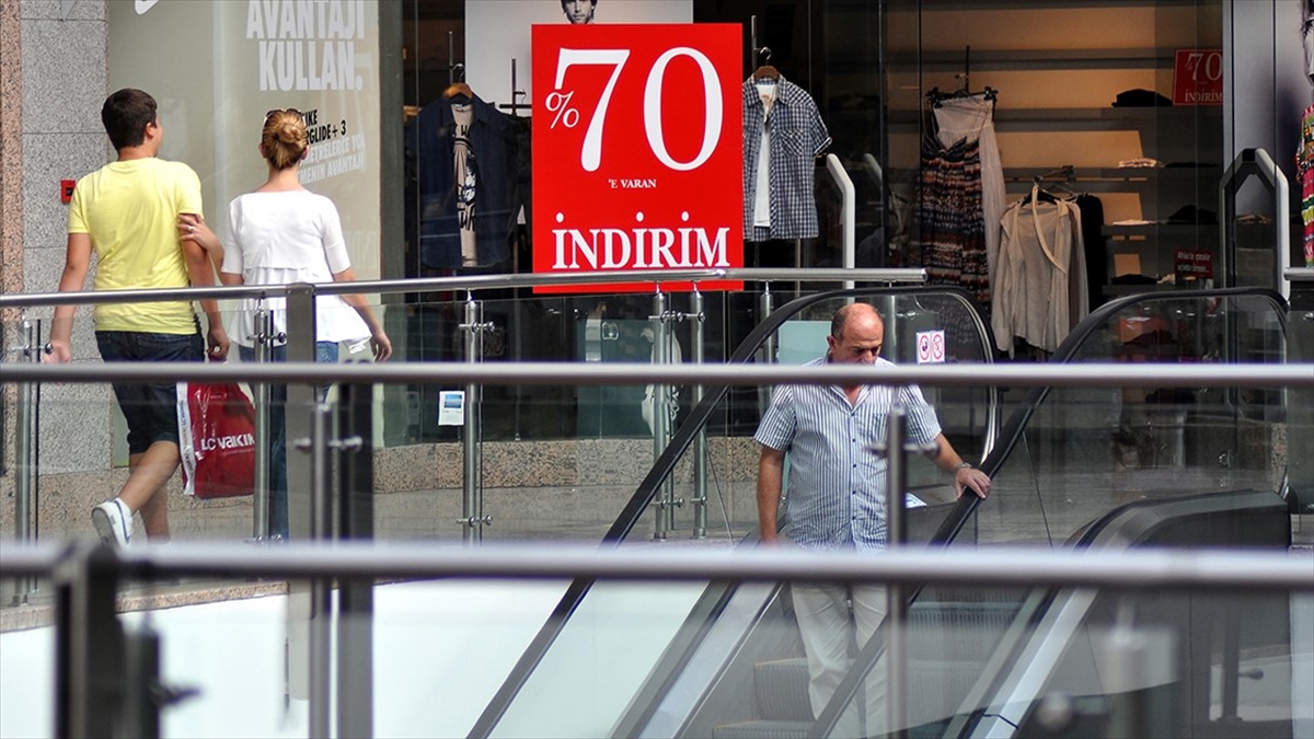 Perakendede 60 Bin Mağazanın İndirime Gitmesi Bekleniyor