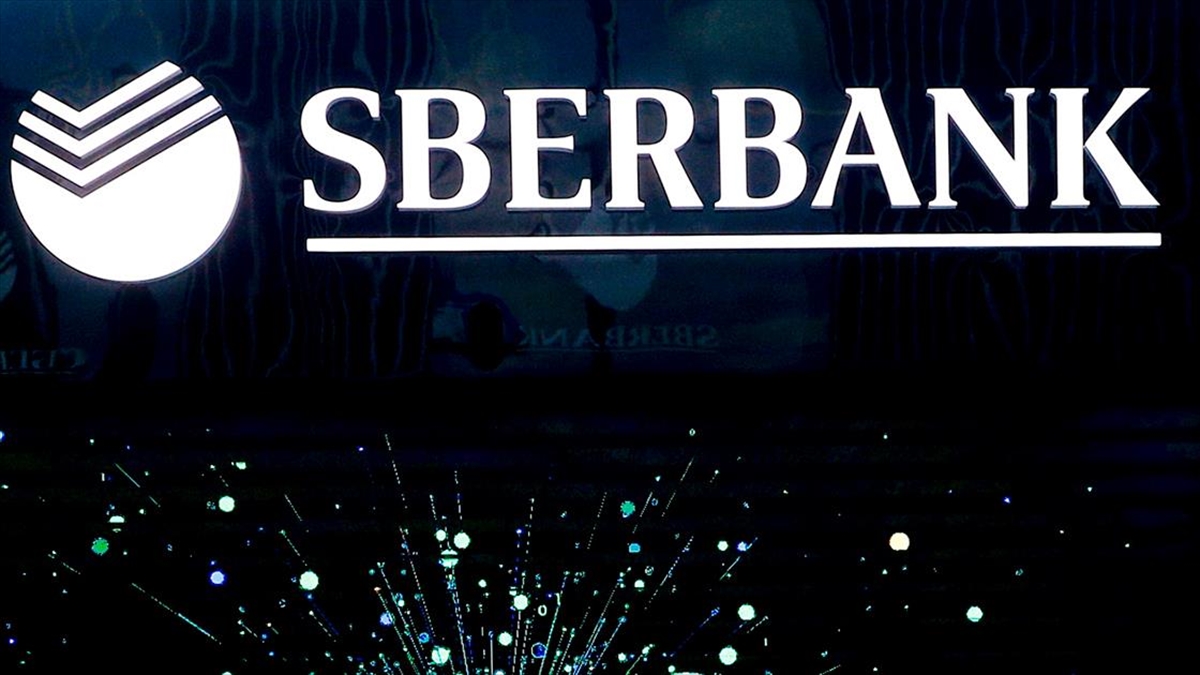 Sberbank’ın 9 Ayda Net Karı 1,1 Trilyon Rubleyi Buldu