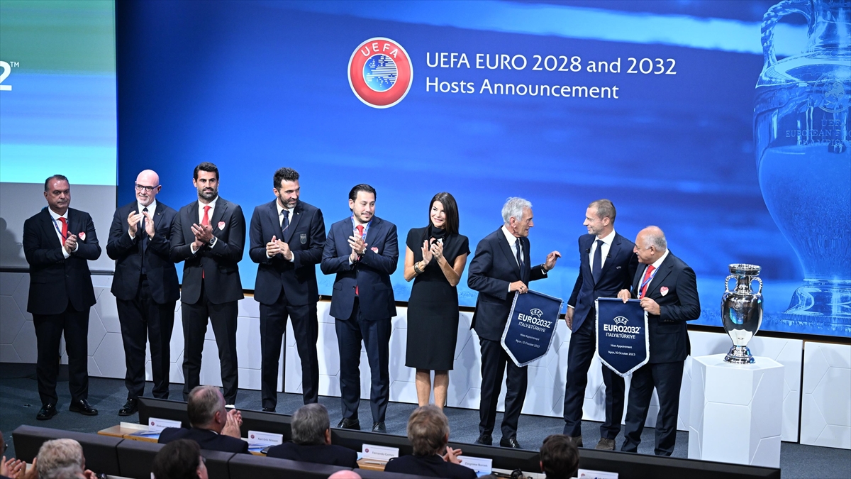 Uefa, 2032 Avrupa Futbol Şampiyonası Ev Sahipliğini Türkiye Ve İtalya Ortaklığına Verdi