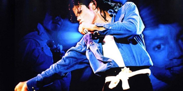 Michael Jackson’ın İkonik Deri Ceketi Açık Artırmaya Çıkacak