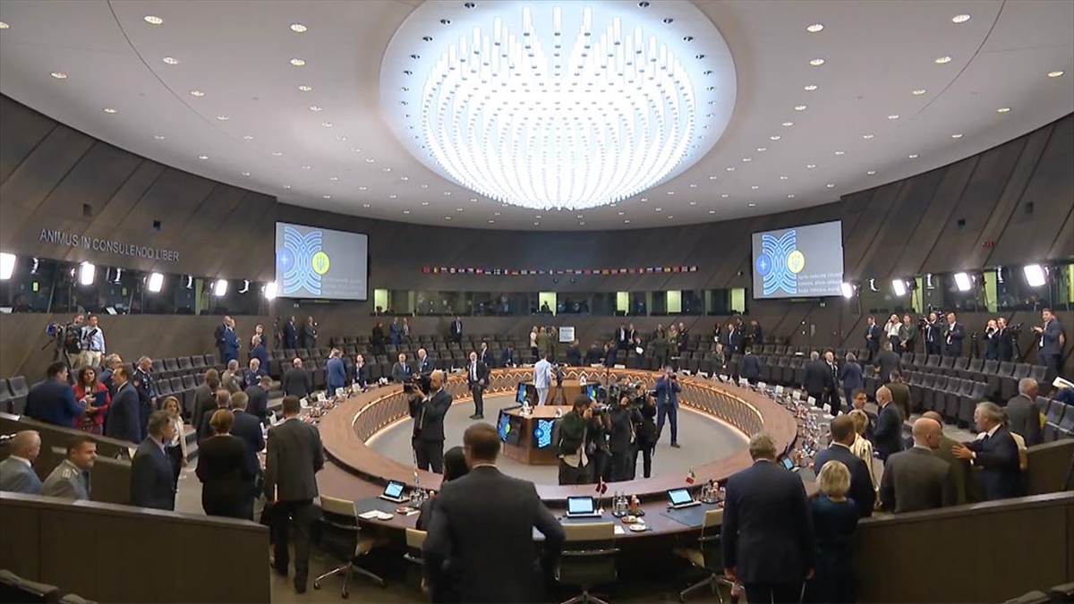 Nato-ukrayna Konseyi Toplandı