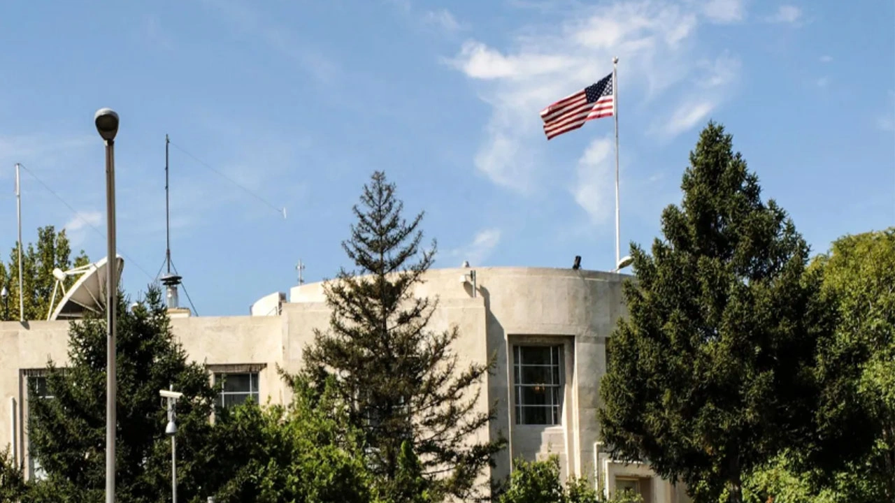 ABD Beyrut'taki büyükelçiliğini boşalttı