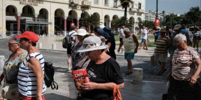 Yunanistan'ı savaş korkusu sardı
