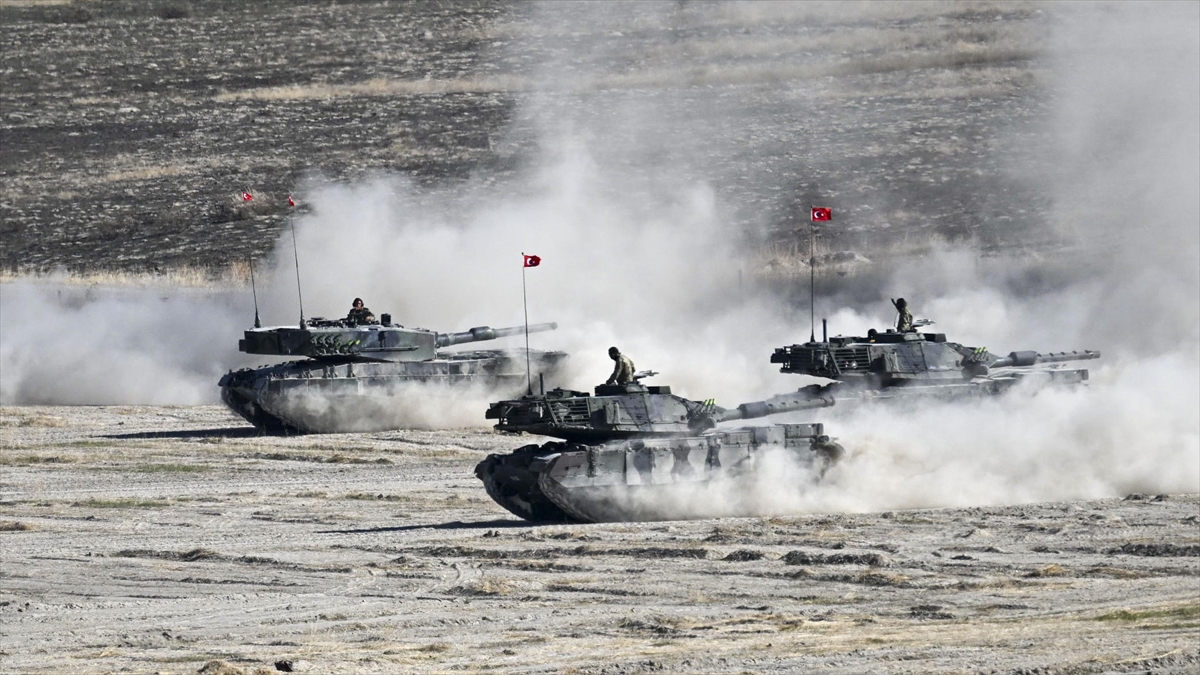 Mehmetçik, "Ateş Serbest"te Hedefleri "Nokta Atışı" İle İmha Etti