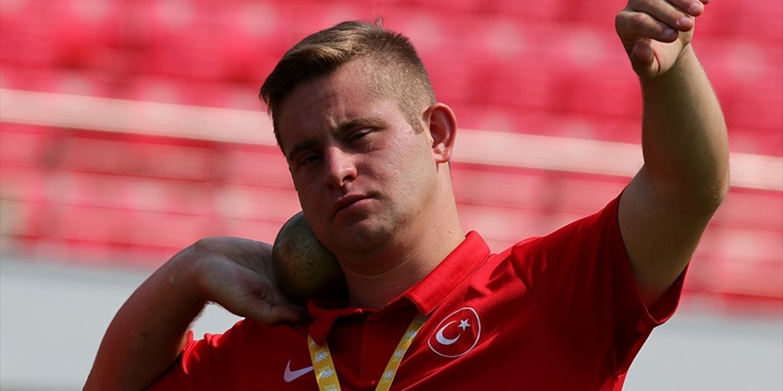 Özel Sporcu Ali Dünya Rekoru İle Döndü