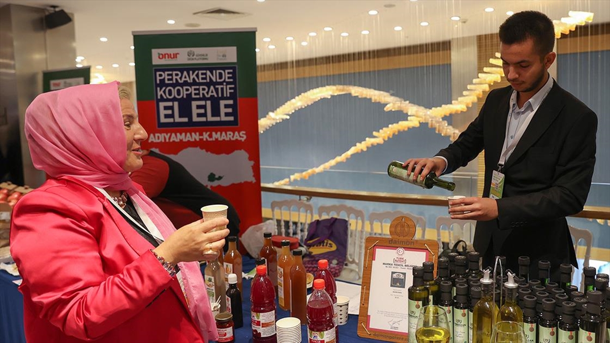 "Güvenilir Ürün Zirvesi" Ve "Feed The Future Ödül Töreni" Gerçekleştirildi