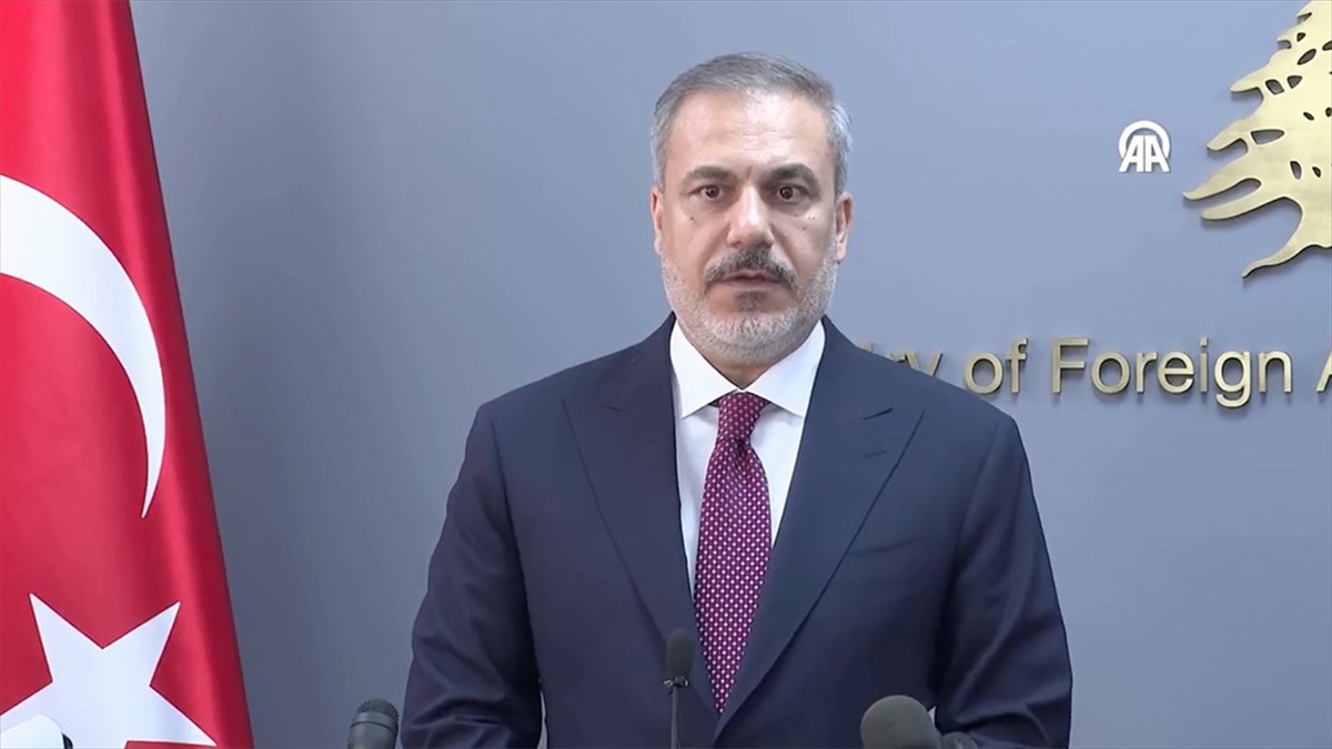 Bakan Fidan: (israil-filistin) Bu Savaştan Daha Büyük Savaşlar Çıkabileceği Gibi Tarihi Bir Barış Da Çıkabilir