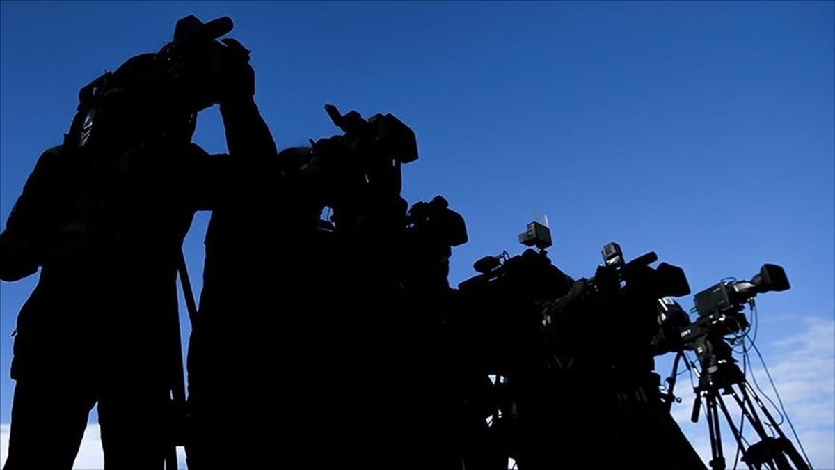 Bakan Uraloğlu'nun Talimatıyla, İsrail-filistin Çatışmasını Aktaran Türk Gazetecilere Ücretsiz İletişim İmkanı