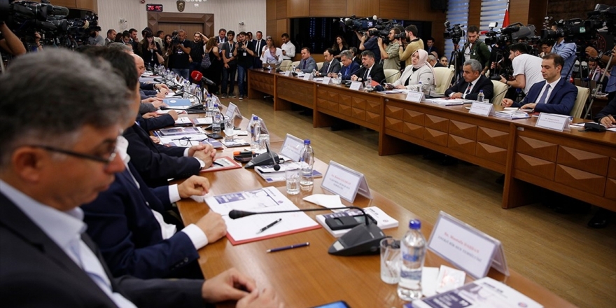 Memur Ve Memur Emeklilerinin Zam Pazarlığı Başladı