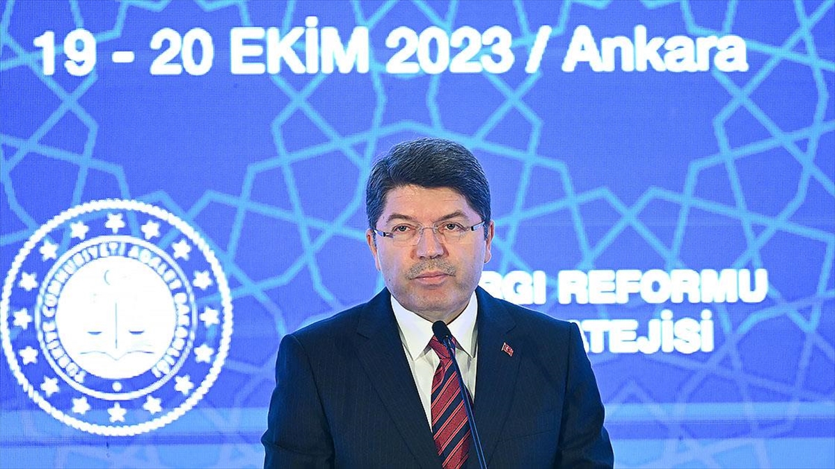 Adalet Bakanı Tunç: (israil'in Filistin'e Saldırıları) Bölgede Kalıcı İstikrar Ve Barış İçin Çalışmayı Sürdüreceğiz