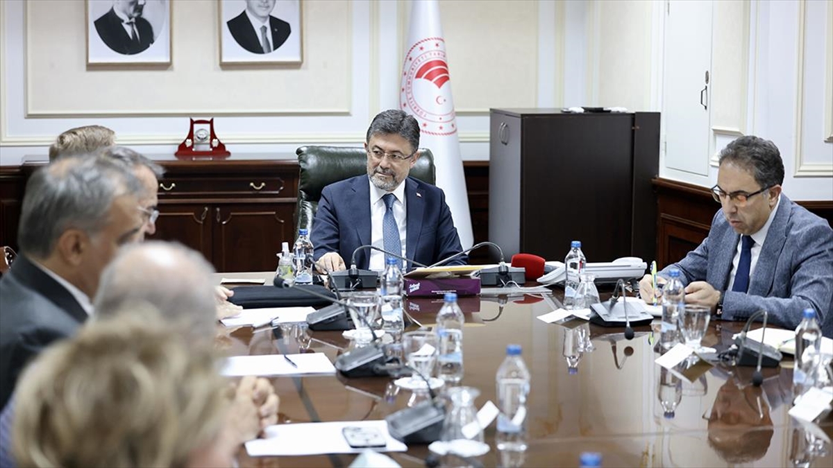 Bakan Yumaklı: 1 Ocak'tan Bugüne Kadar 1 Milyon 16 Bin 980 Gıda Denetimi Gerçekleştirdik