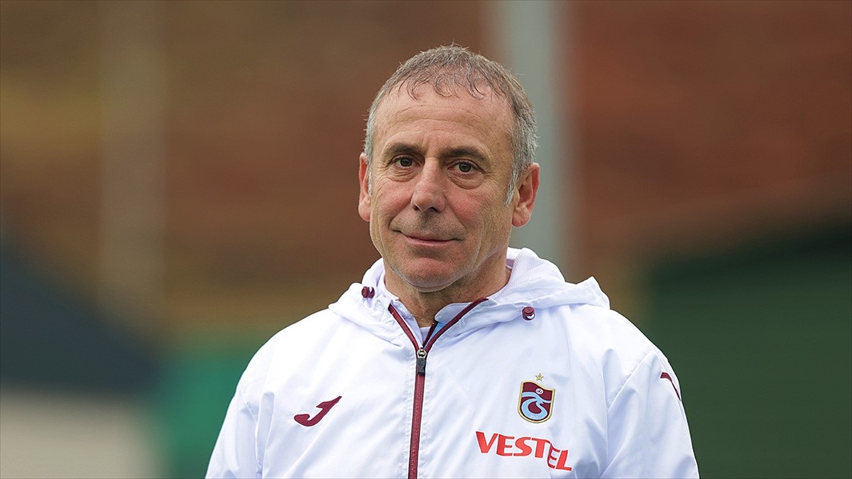 Trabzonspor Teknik Direktörü Avcı: Kazanmaya Devam Edeceğiz