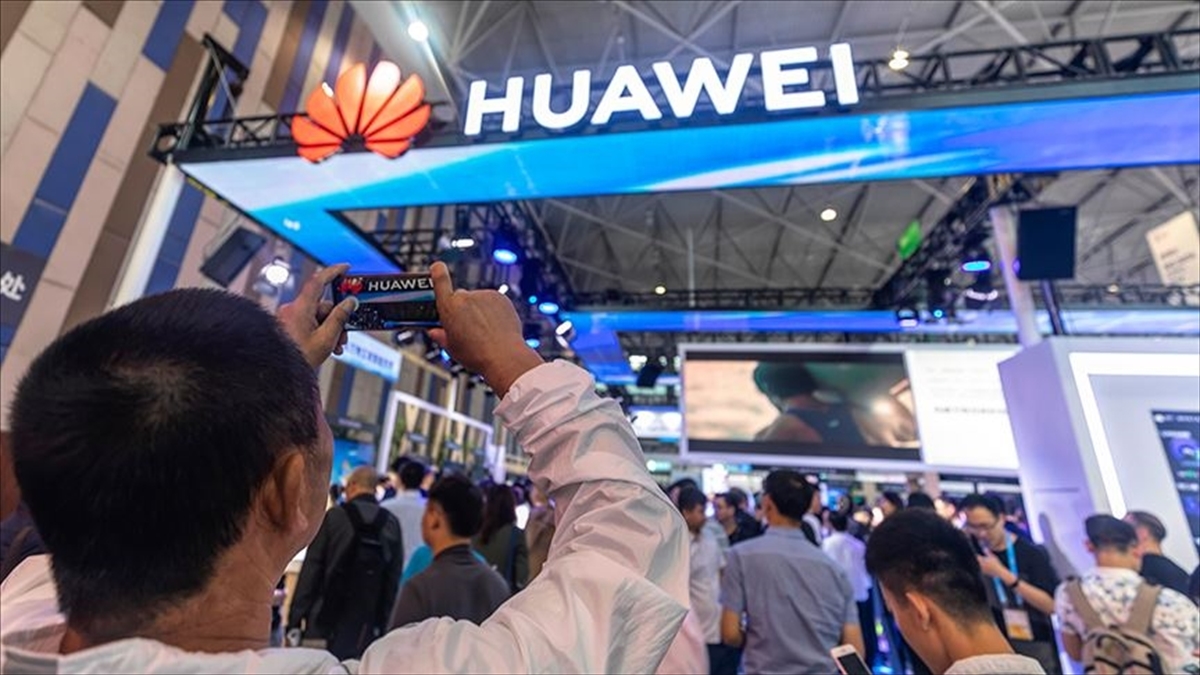 Huawei'nin Geliri Yılın 9 Ayında Yüzde 2,4 Arttı