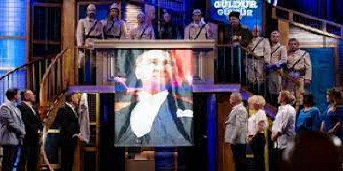 Cumhuriyet skeci sosyal medyada gündem oldu