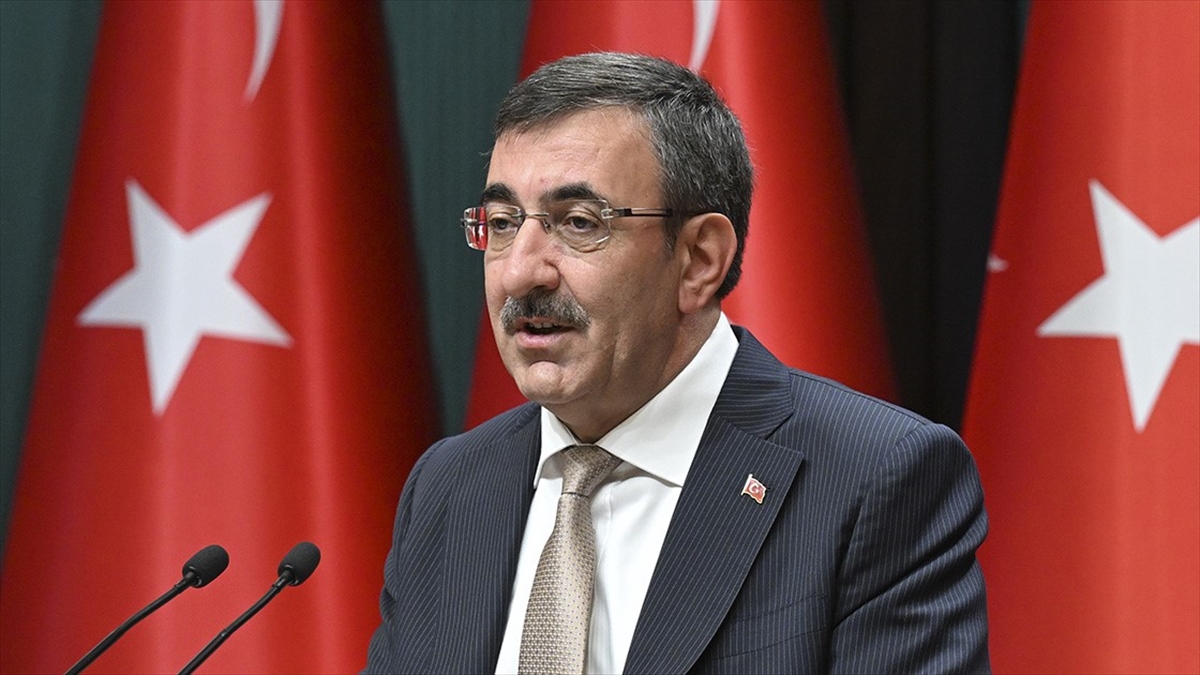 Cumhurbaşkanı Yardımcısı Yılmaz: Cumhuriyetimizi İlelebet Yaşatma Azmiyle Durmadan Çalışacağız