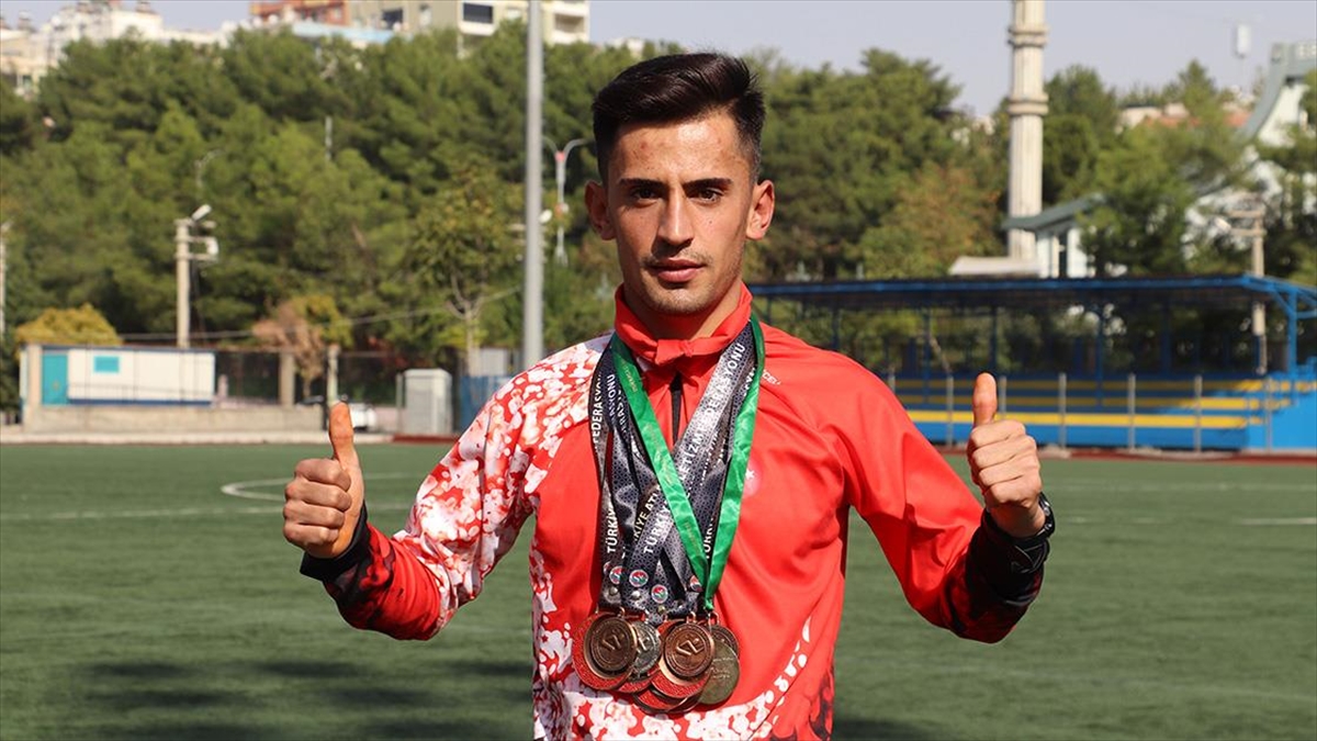 Dağ Köyünde Koşarken Keşfedilen Milli Atlet Ümran, Avrupa Ve Dünya Şampiyonalarına Odaklandı