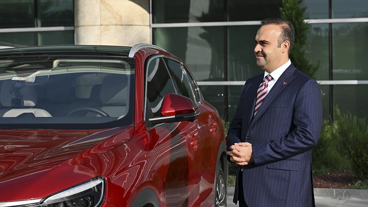 Sanayi Ve Teknolojide Yeni Asrın Şifresi "yerlilik Ve Millilik"