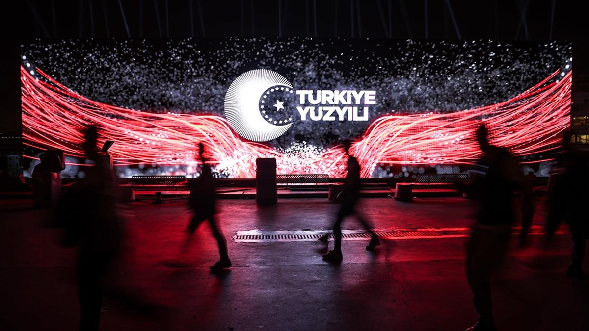 Cumhurbaşkanlığı İletişim Başkanlığının İstanbul'daki Cumhuriyet'in 100. Yılı Etkinlikleri Sürüyor