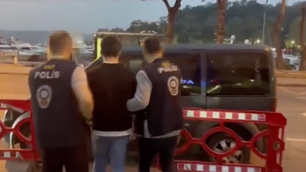 48 İldeki İnternette Çocuk Müstehcenliği Operasyonunda 50 Zanlı Gözaltına Alındı