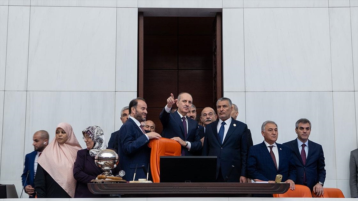 Tbmm Başkanı Kurtulmuş: İnsanlık Düşmanı Olanlar Ayan Beyan 8 Milyar İnsanın Huzurunda Tarihe Karşı Hesap Vereceklerdir