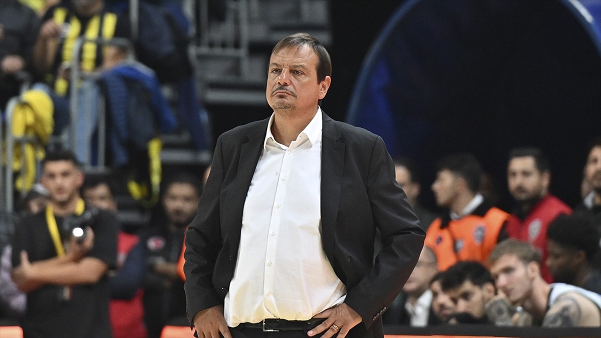 Panathinaikos'un Olympiakos Galibiyetinde Başantrenör Ergin Ataman Ön Plana Çıktı