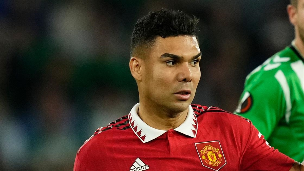 Manchester United'da Casemiro Sakatlandı