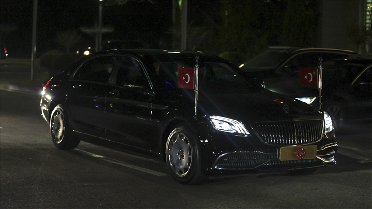 Cumhurbaşkanı Erdoğan Yurda Döndü