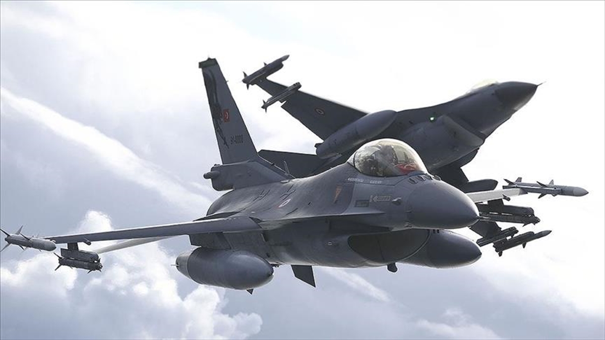 Irak'ın Kuzeyindeki Hakurk'a Yönelik Hava Harekatı