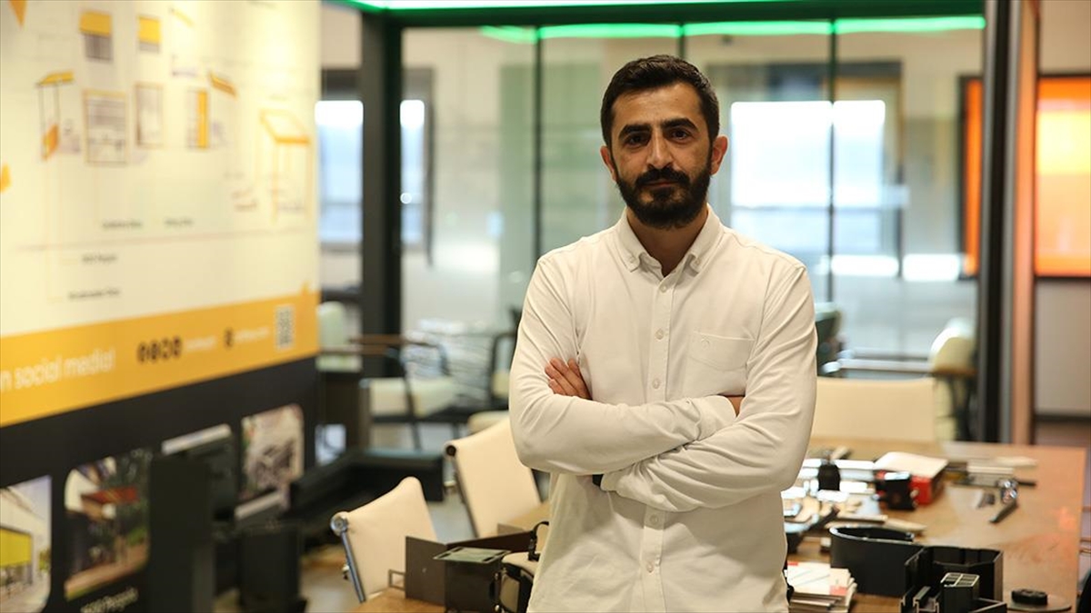 Genç Girişimci Gölgelendirme Sistemleri Üreten Şirketiyle Yurt Dışına Açıldı