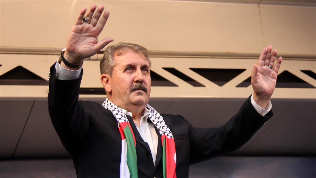 Bbp Genel Başkanı Destici: Gazze'de Yakın Tarihin En Büyük İnsanlık Suçlarından Biri İşleniyor.