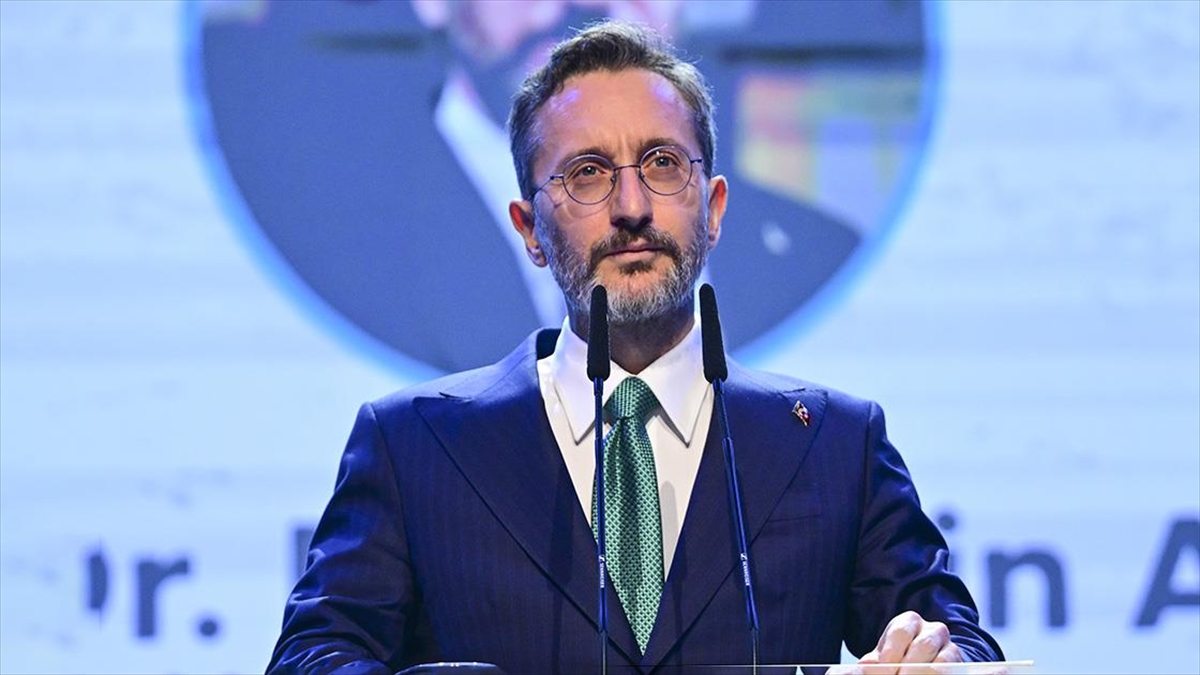 İletişim Başkanı Altun: İsrail'in Hukuk Tanımayan İnsanlık Dışı Eylemleri Sistematik Bir Katliamı Beraberinde Getiriyor