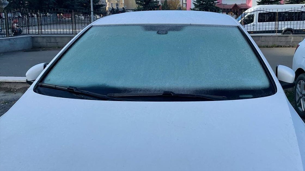Ardahan Ve Kars'ta Sabah Soğuk Hava Etkili Oldu