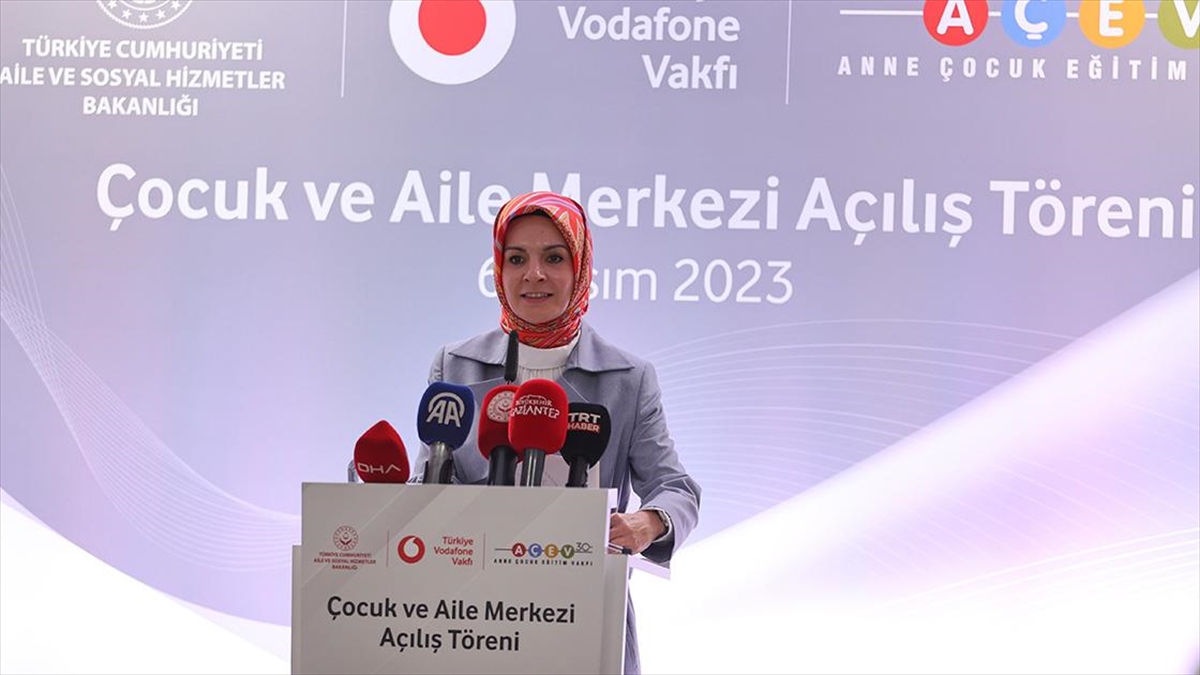 Bakan Göktaş:  (aile Ve Gençlik Bankası) Gençlerimize, Ailelerimize Bir Nevi Can Suyu Da Olacak