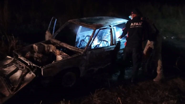 Feci kaza: Araç cayır cayır yandı, 6 kişi öldü