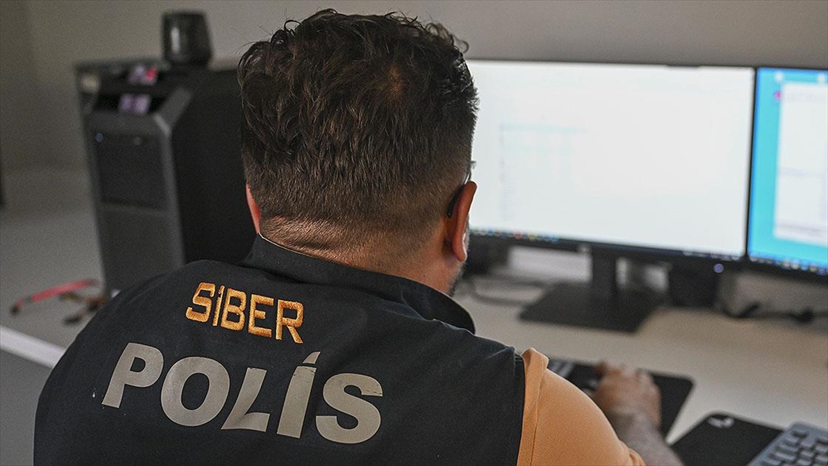 Emniyetten Asılsız "e-devlet Onaylı Diploma" İlanlarına Karşı Uyarı